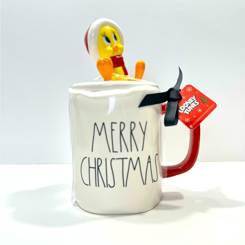 *NEW* RAE DUNN LOONEY TUNES TWEETY BIRD MERRY CHRISTMAS MUG